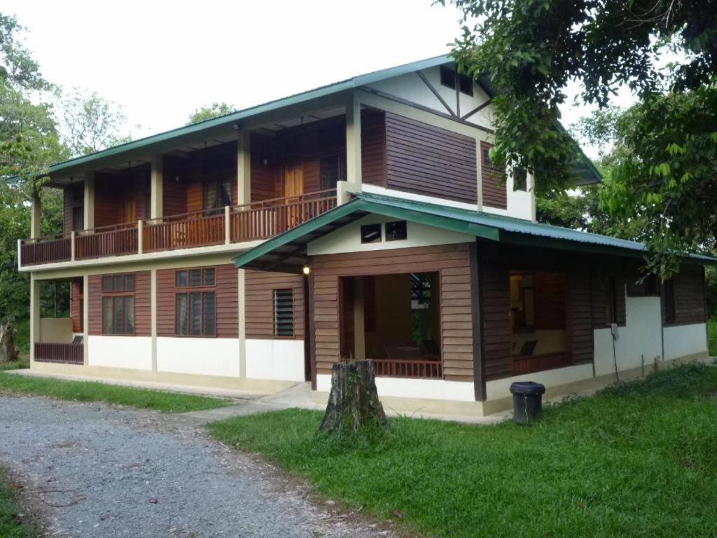 Sepilok B&B Exterior photo